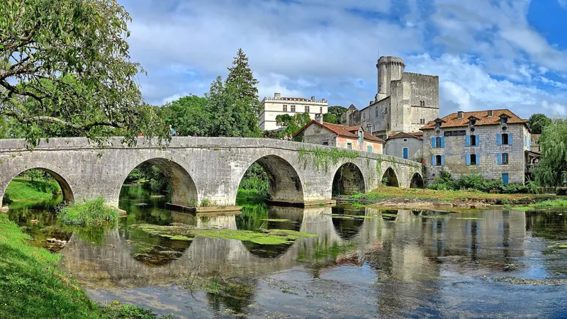 Vue de Bourdeilles, Dordogne